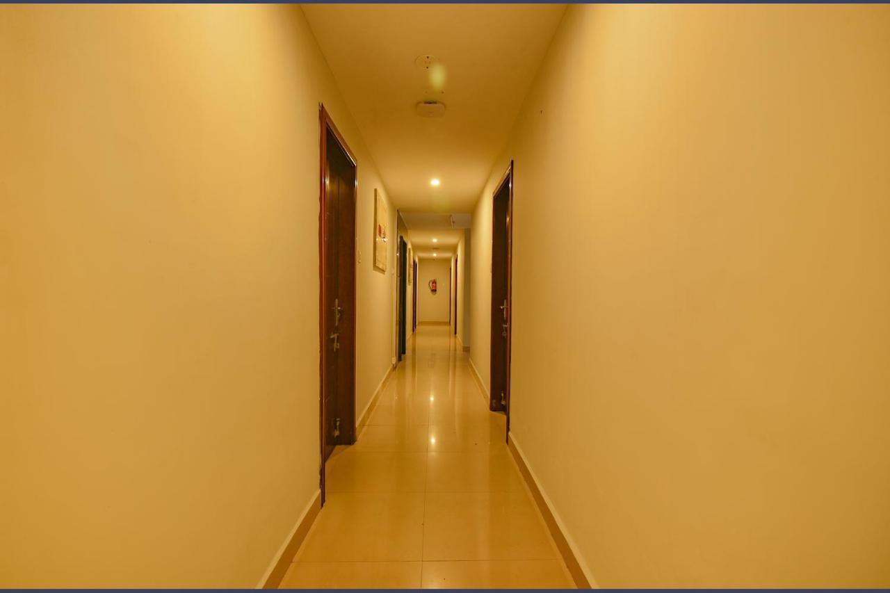 Fabhotel Sasti Inn - Nr Green Meadows Resort & National Institute Of Ocean Technology Siruseri Exterior foto